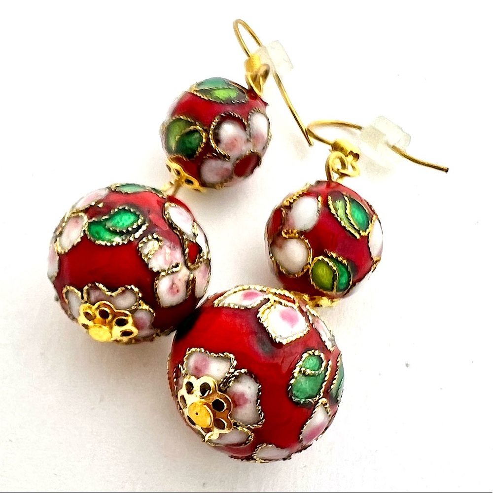 Vintage cloisonné bead dangle pierced earrings